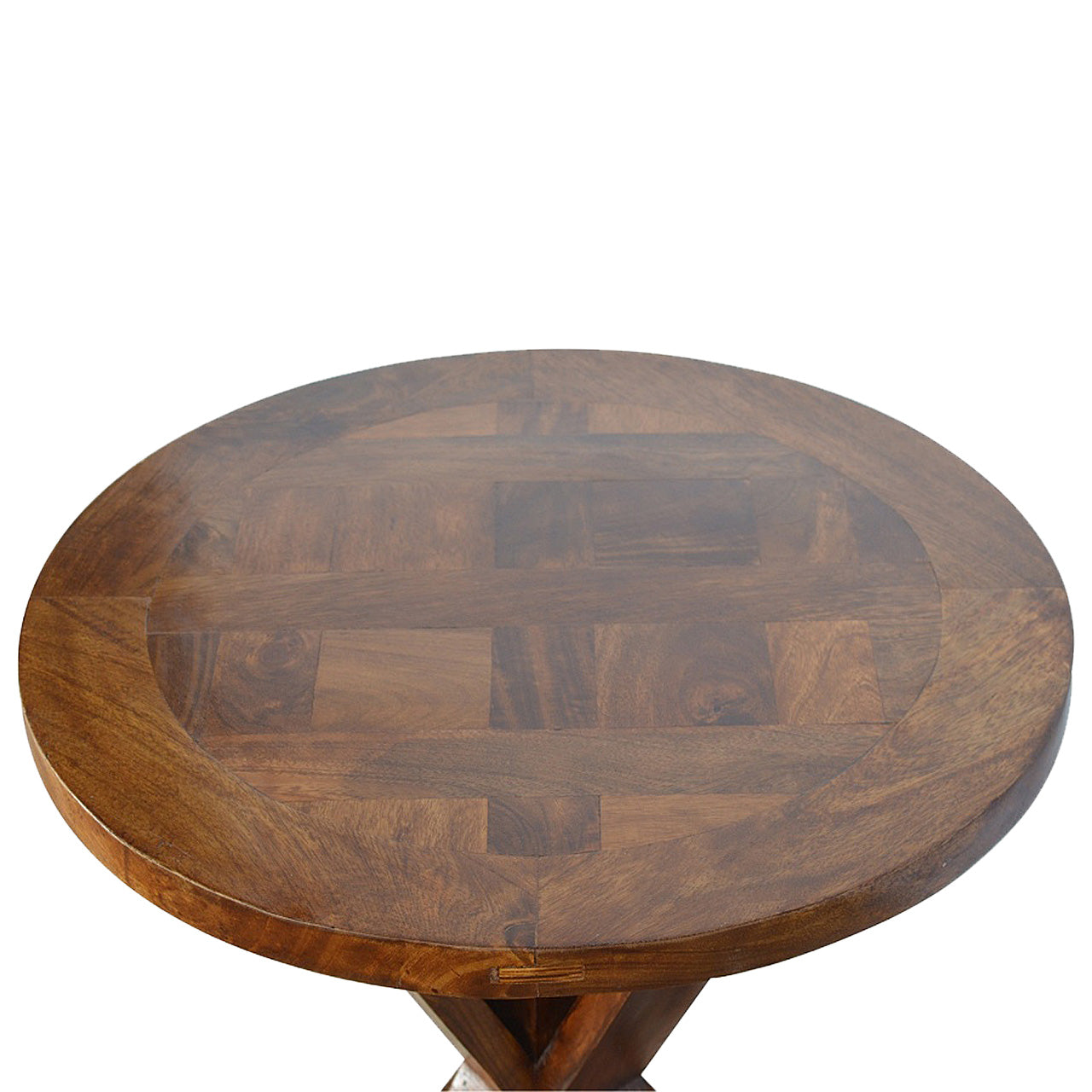 Chestnut Tristle Round Table